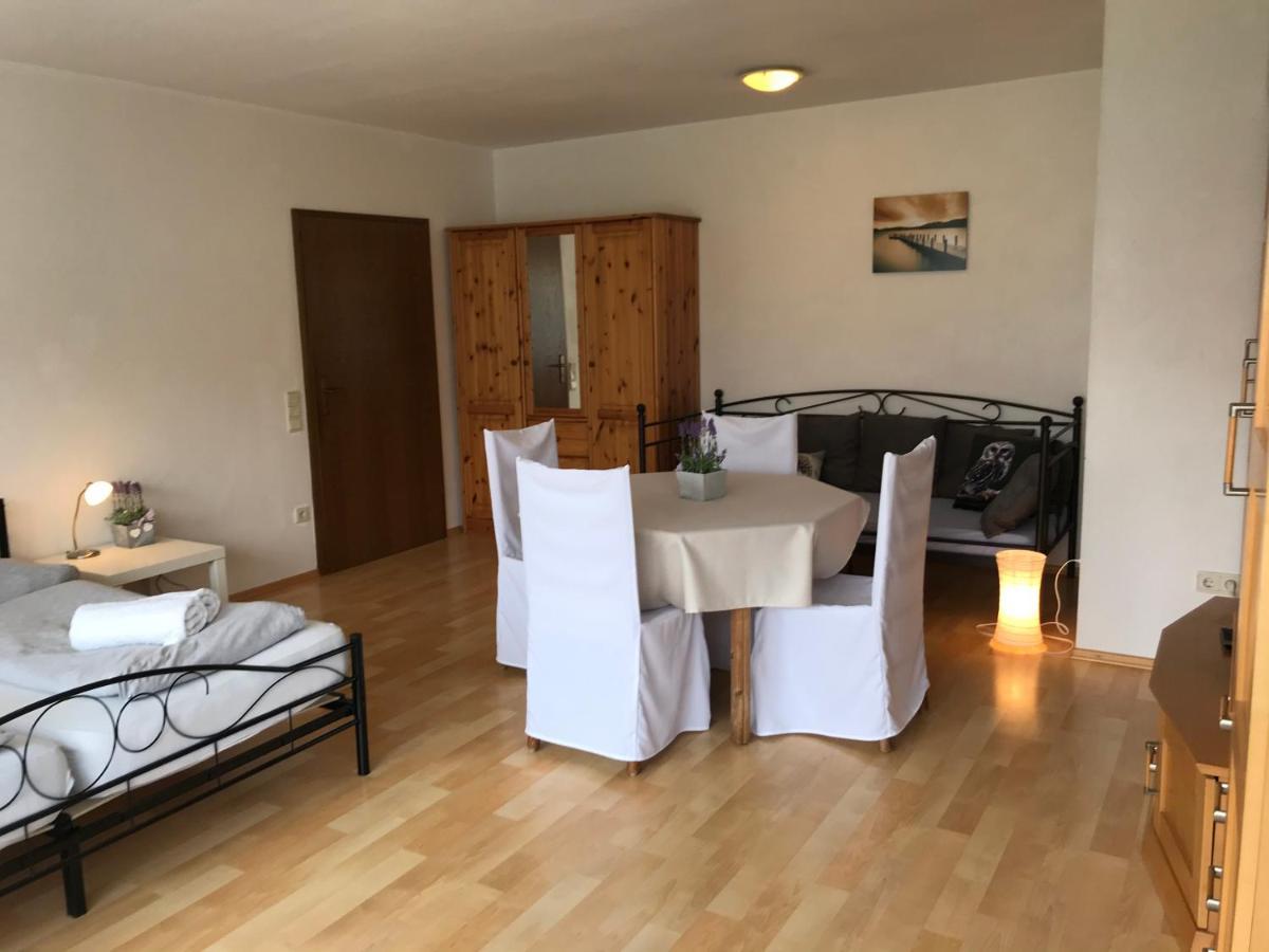 Gaestehaus Steinmann Apartment 2 Zimmer Мильтенберг Экстерьер фото